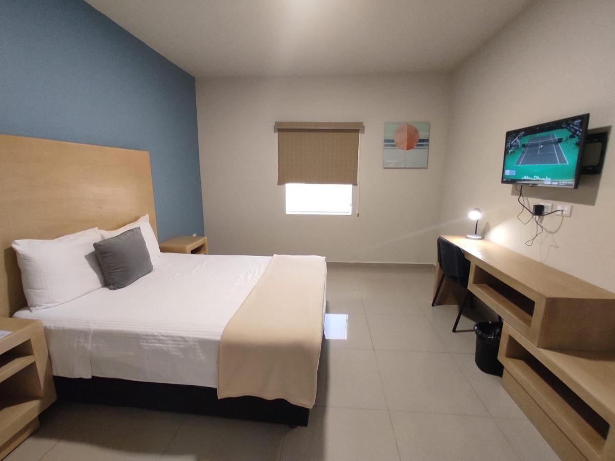 Capital Hotel มอนโกลวา ภายนอก รูปภาพ